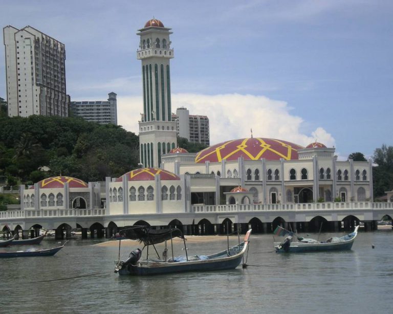 Masjid Tanjung Bunga Pulau Pinang Indah Terapung Di Lautan