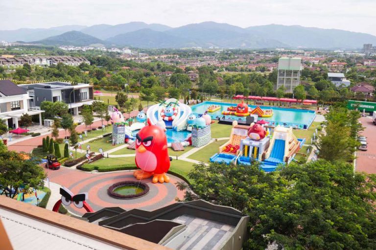 Jom Serbu Angry Birds Water Park ‘Mudah Alih’ Di Semenyih Hanya Untuk Masa Terhad Sahaja