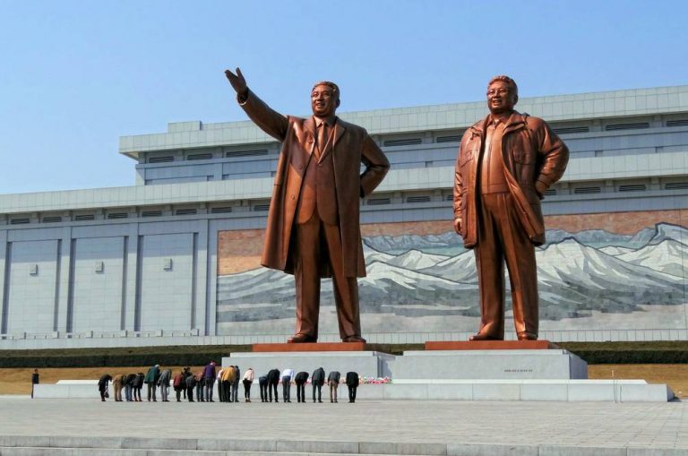 10 Peraturan Ketat Pelancong Perlu Patuh Kalau Teringin Melancong Ke Korea Utara