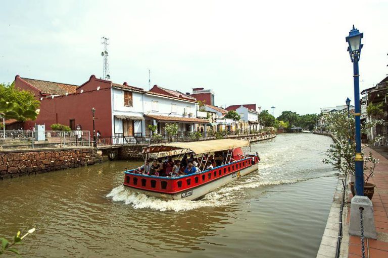 Jika Ke Melaka Sekali Seumur Hidup Wajib Naik Melaka River Cruise