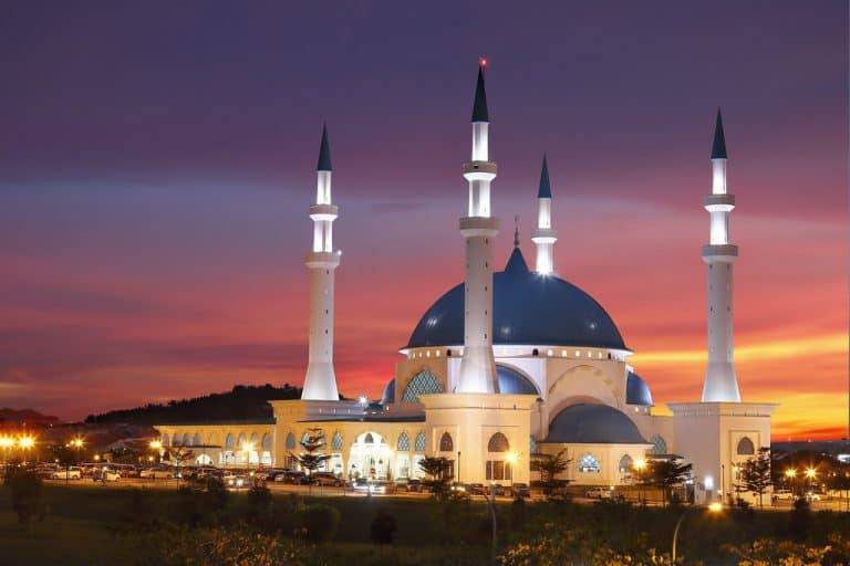 Masjid Sultan Iskandar,Johor Diisytihar Masjid Pelancongan Pertama