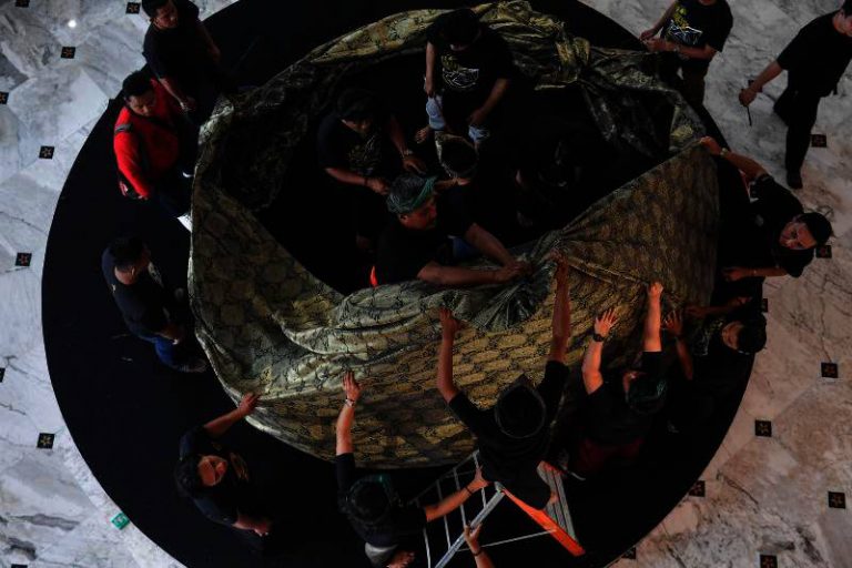 Peluang Lihat ‘Tanjak Gergasi’ Di Pameran Tanjak Istana Budaya
