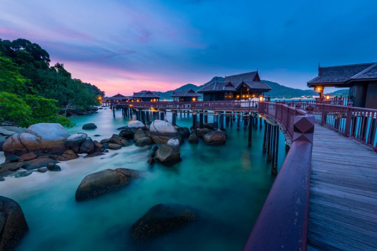 Pulau Pangkor Dah Jadi Pulau Bebas Cukai. Jom Beli Coklat Murah!