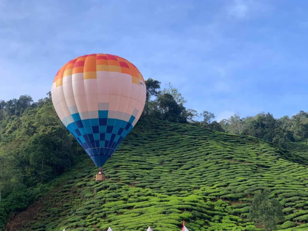 Naik 'Belon Udara Panas' Tarikan Terbaru Di Cameron Highlands. Boleh