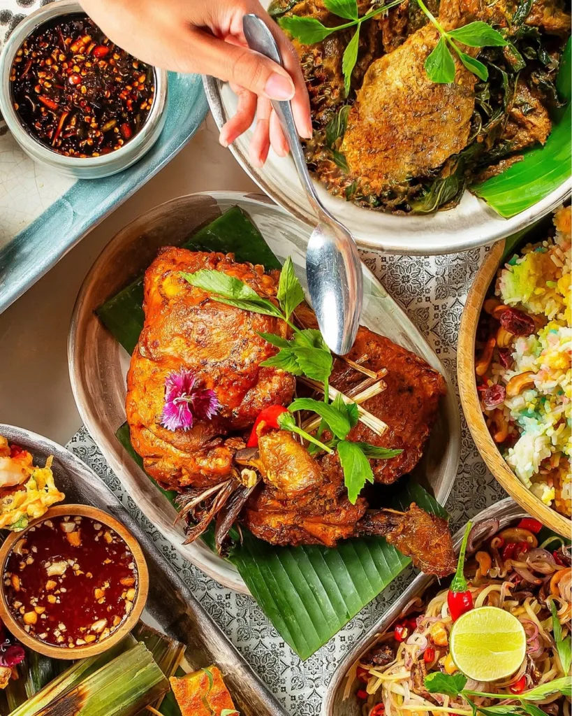 Resipi Tradisi Diangkat Tinggi, Ini 5 Restoran Berkonsep Melayu Wajib Cuba