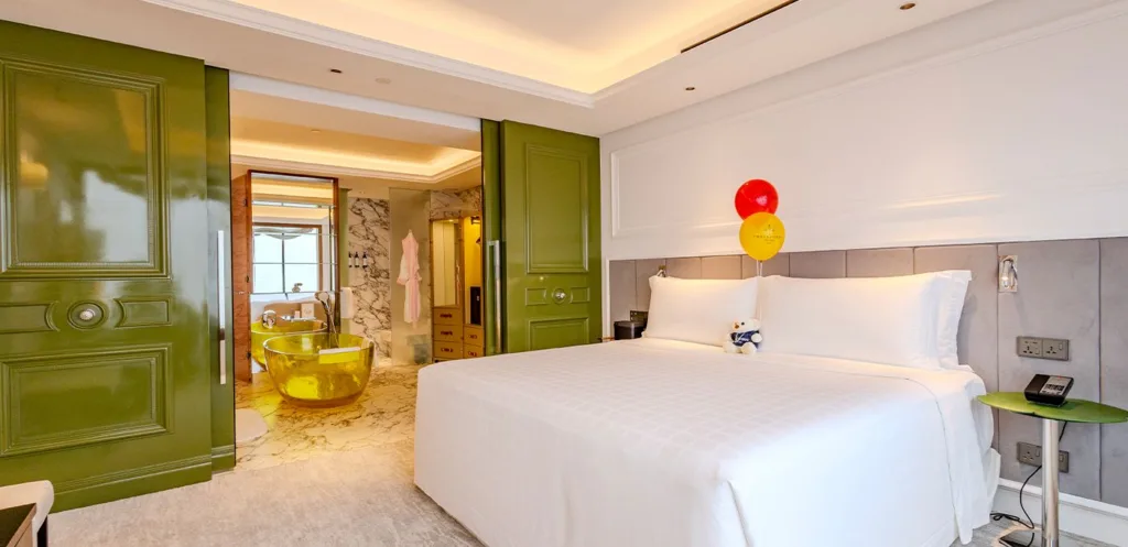 Crockfords Kekal Hotel 5-Bintang Forbes, Lakar Sejarah Lapan Tahun Berturut-turut 7 Crockfords Kekal Hotel 5-Bintang Forbes, Lakar Sejarah Lapan Tahun Berturut-turut