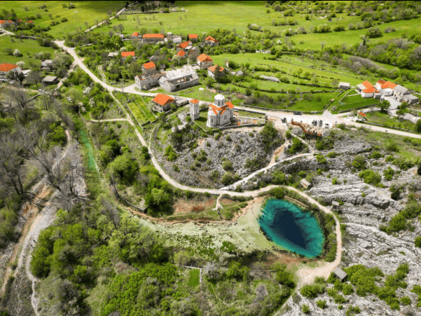 Eye Of The Earth, Saat Bumi Seakan Membuka Matanya di Croatia 6 Eye Of The Earth, Saat Bumi Seakan Membuka Matanya di Croatia