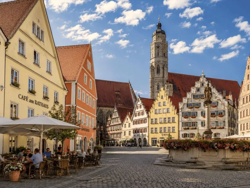 Nördlingen, Pekan Cantik Di Jerman Yang Dibina Dalam Kawah Meteor Purba 9 Nördlingen, Pekan Cantik Di Jerman Yang Dibina Dalam Kawah Meteor Purba