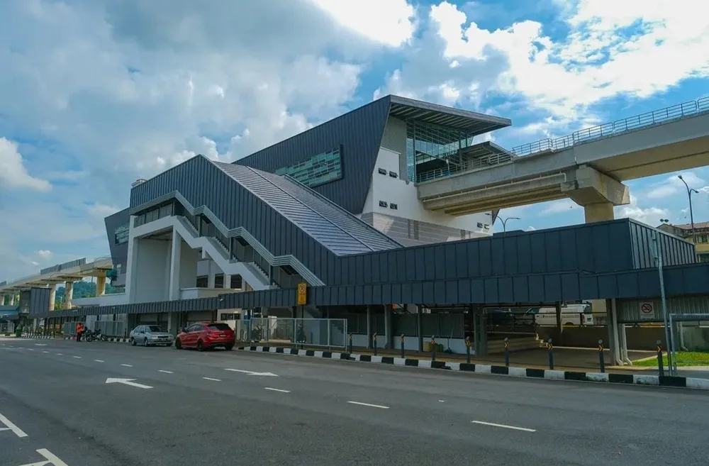 LRT3 Laluan Shah Alam Dijangka Beroperasi Hujung Jun 2026. Ini Info Penting Penduduk Setempat Wajib Tahu 5 LRT3 Laluan Shah Alam Dijangka Beroperasi Hujung Jun 2026. Ini Info Penting Penduduk Setempat Wajib Tahu