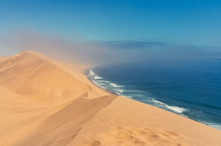Gurun Namib, Keajaiban Namibia Bila Bukit Pasir Merah Bertemu Laut Atlantik 8 Gurun Namib, Keajaiban Namibia Bila Bukit Pasir Merah Bertemu Laut Atlantik