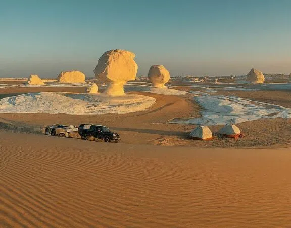 White Desert National Park, ‘Planet Putih’ Yang Tersembunyi Di Mesir 8 White Desert National Park, ‘Planet Putih’ Yang Tersembunyi Di Mesir