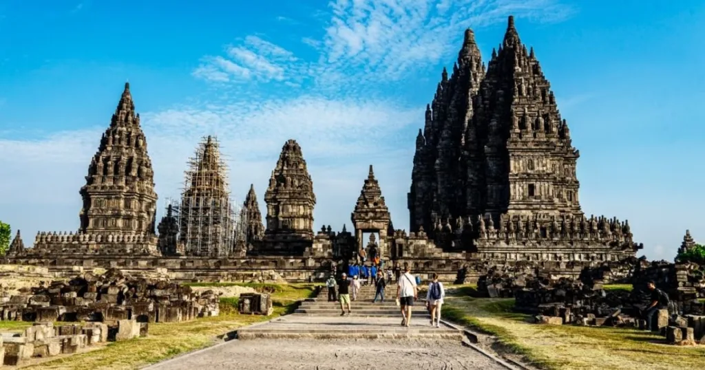 Pertama Kali Nak Travel Luar Negara? Ini 5 Negara Murah & Mesra Bajet Untuk Rakyat Malaysia 9 travel